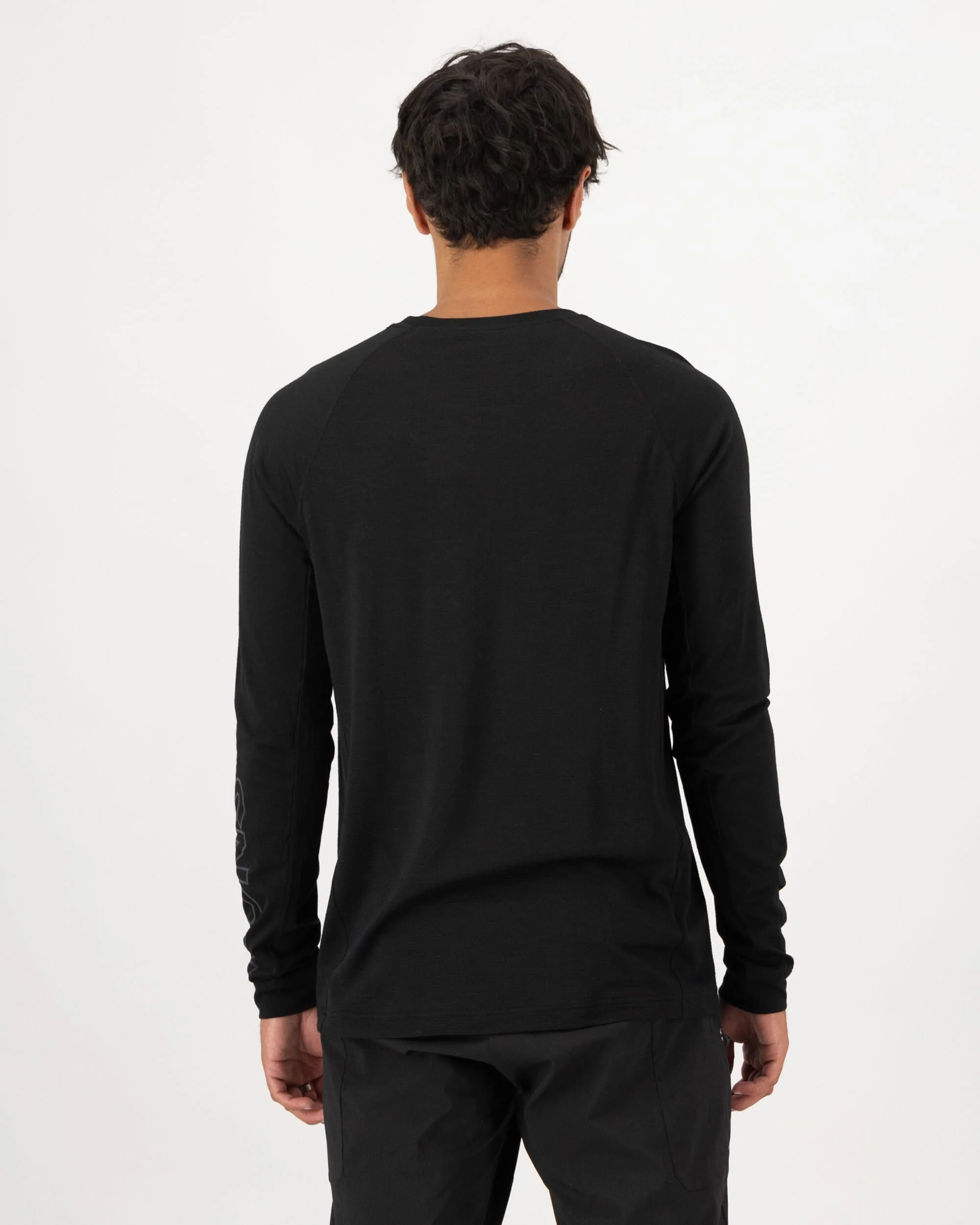 Tarn Merino Long Sleeve - 9 Iron / Black | Men's Long Sleeve Top - Image 2